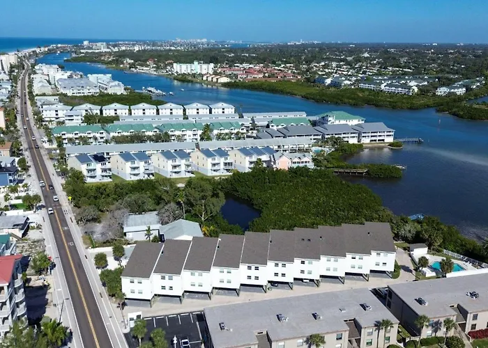 The Intercoastal #209 - Intercoastal Escape *